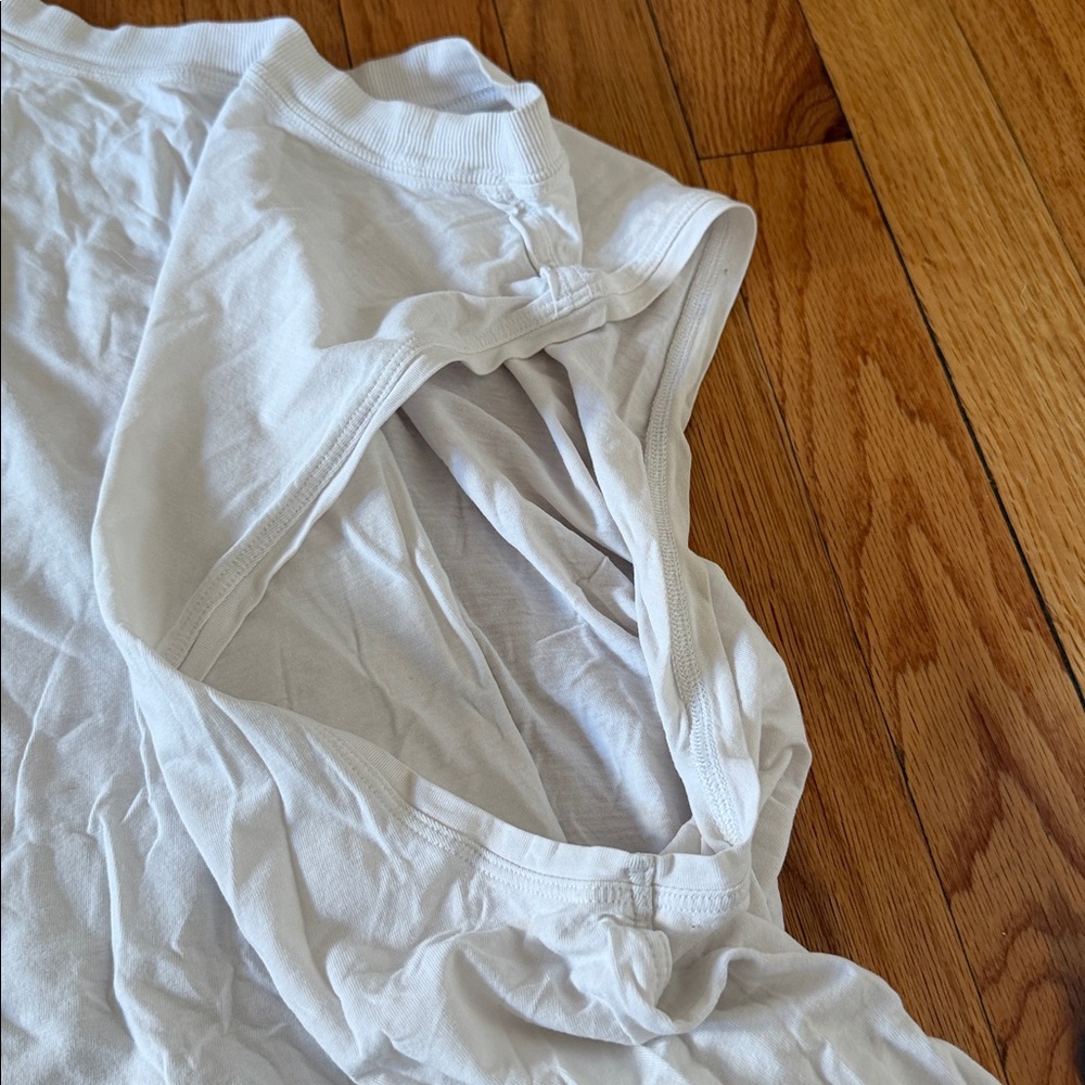 Lululemon Brunswick Muscle Tank White - Picture 7 of 10
